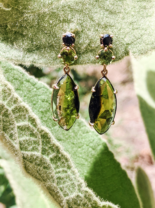 Meet Me in the Garden Earrings